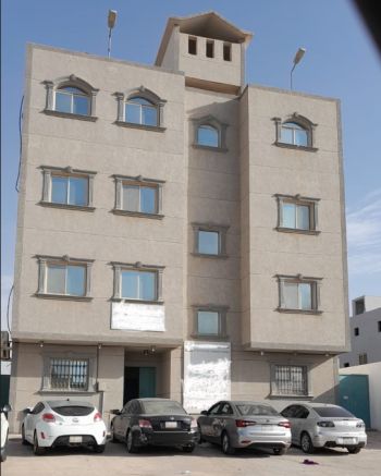 عمارة سكنية حي العارض مؤجرة بالكامل